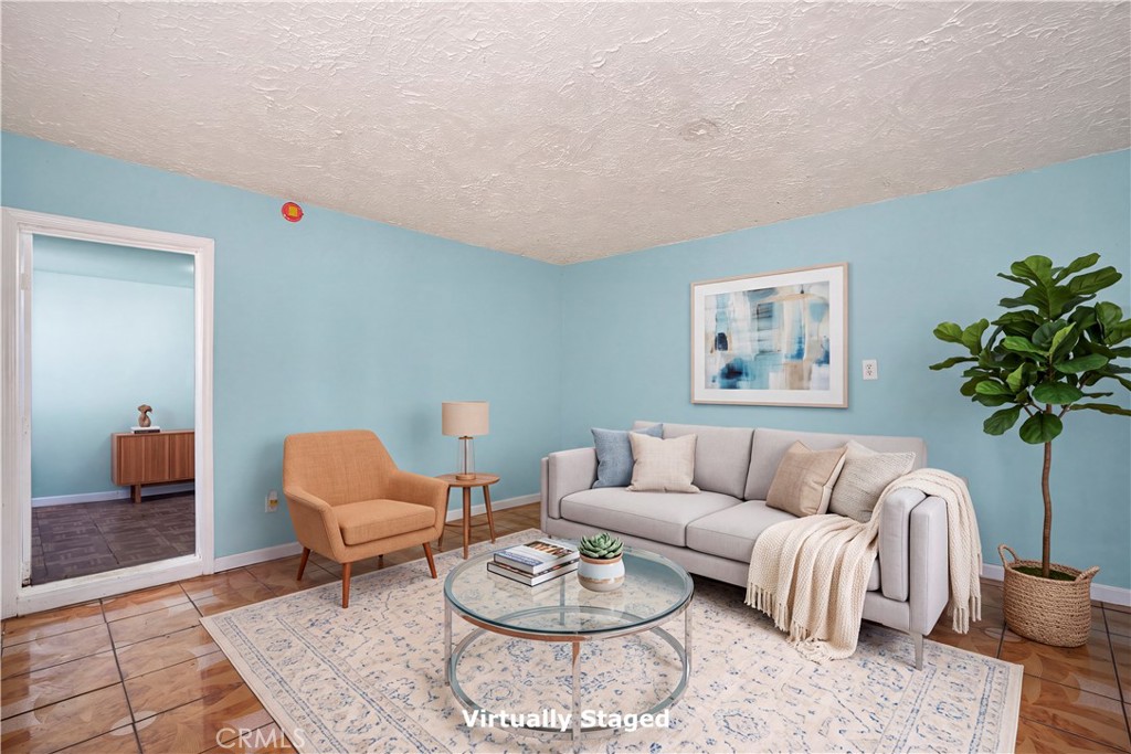2714 Walnut Street Property Photo 23