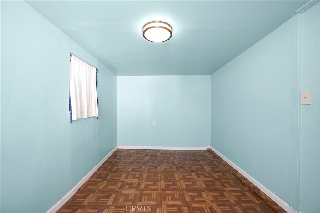 2714 Walnut Street Property Photo 27