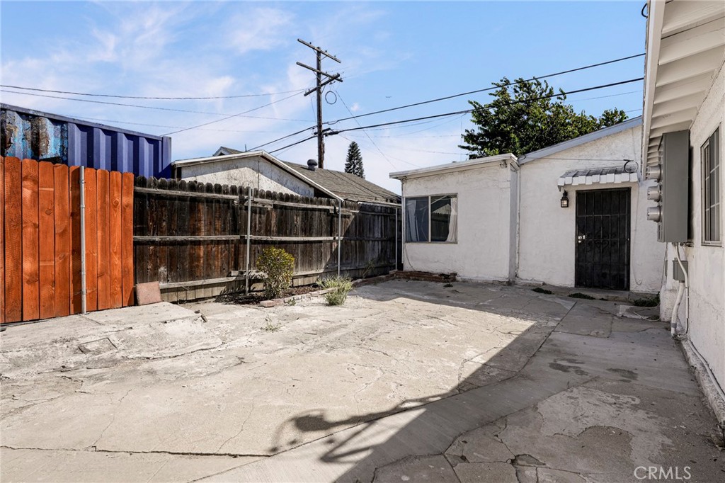 2714 Walnut Street Property Photo 28