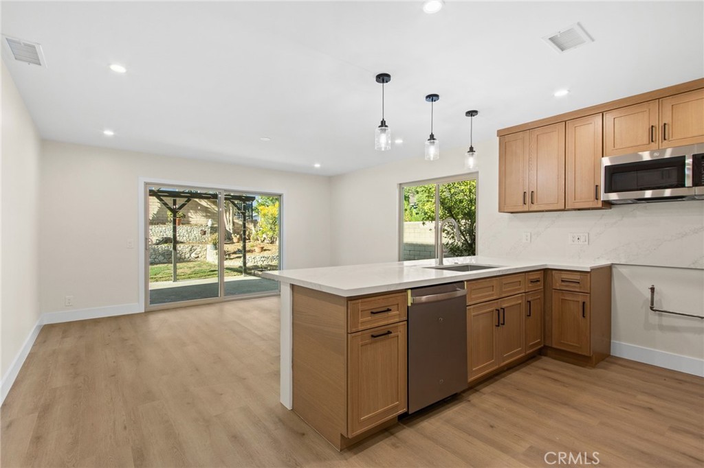 10002 Ashford Court Property Photo 19