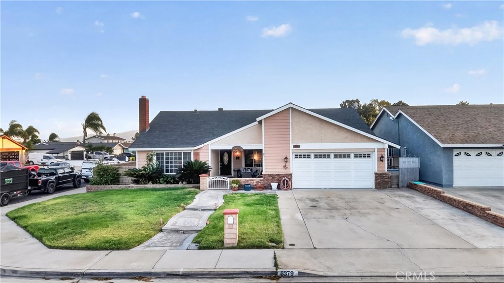 6379 Felix Court Property Photo 1