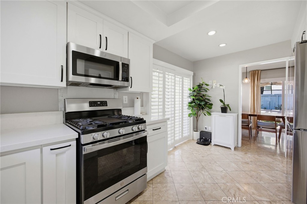 6393 Kettle Peak Place Property Photo 23