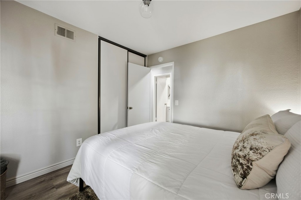 6393 Kettle Peak Place Property Photo 32