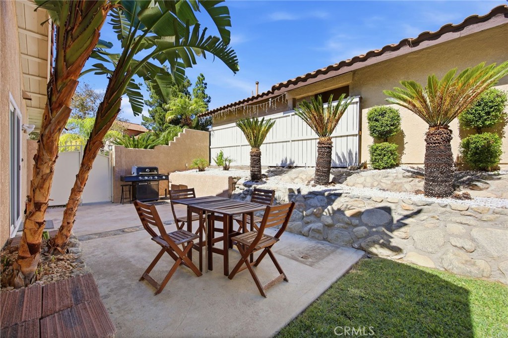 6393 Kettle Peak Place Property Photo 38