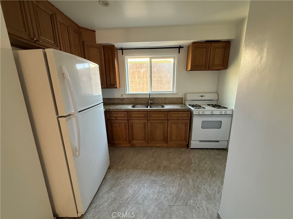 1415 N Cherokee Avenue 6 Property Photo 7