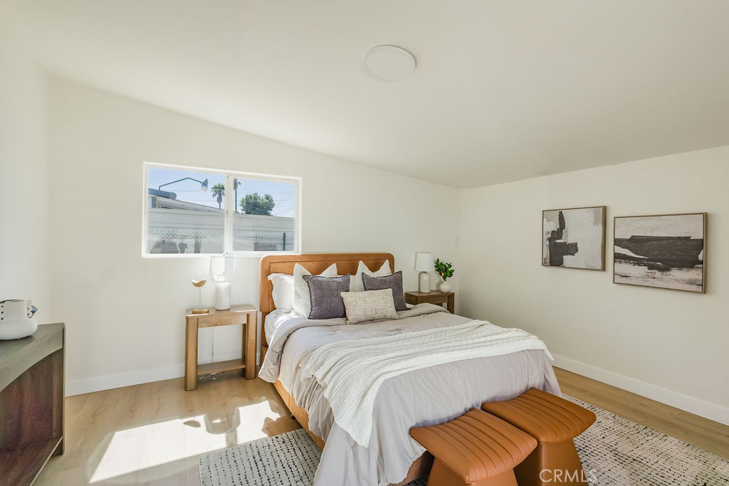 1135 Columbia Street Property Photo 15