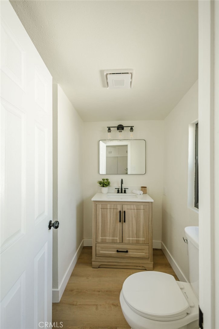 1135 Columbia Street Property Photo 23