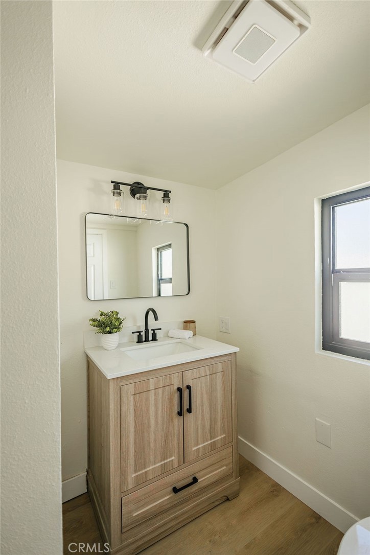 1135 Columbia Street Property Photo 25
