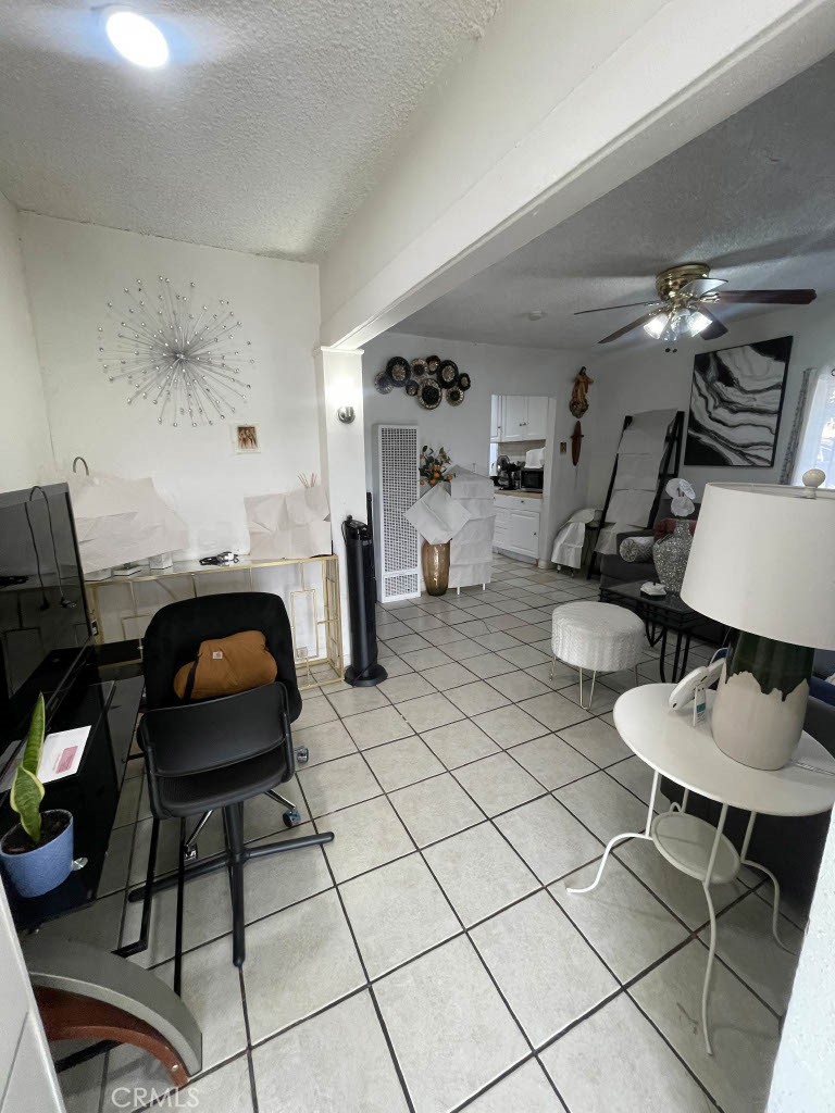 2215 Parkside Property Photo 4