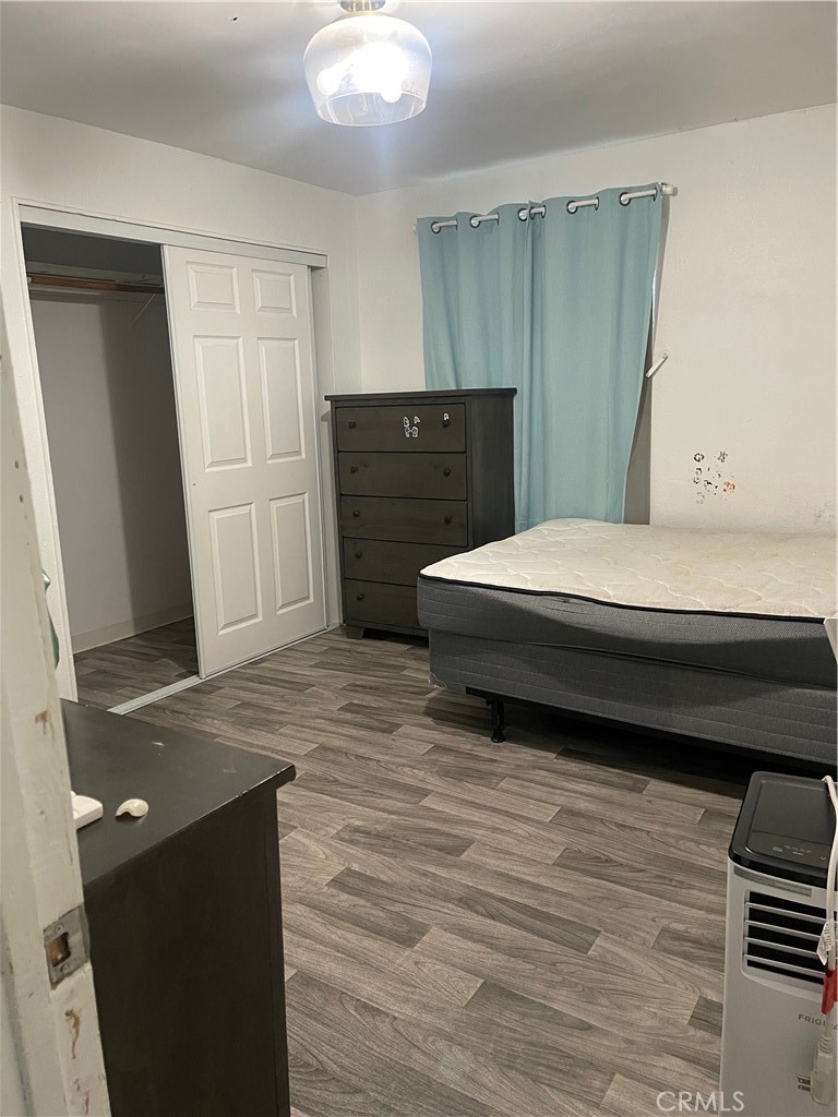 2215 Parkside Property Photo 8