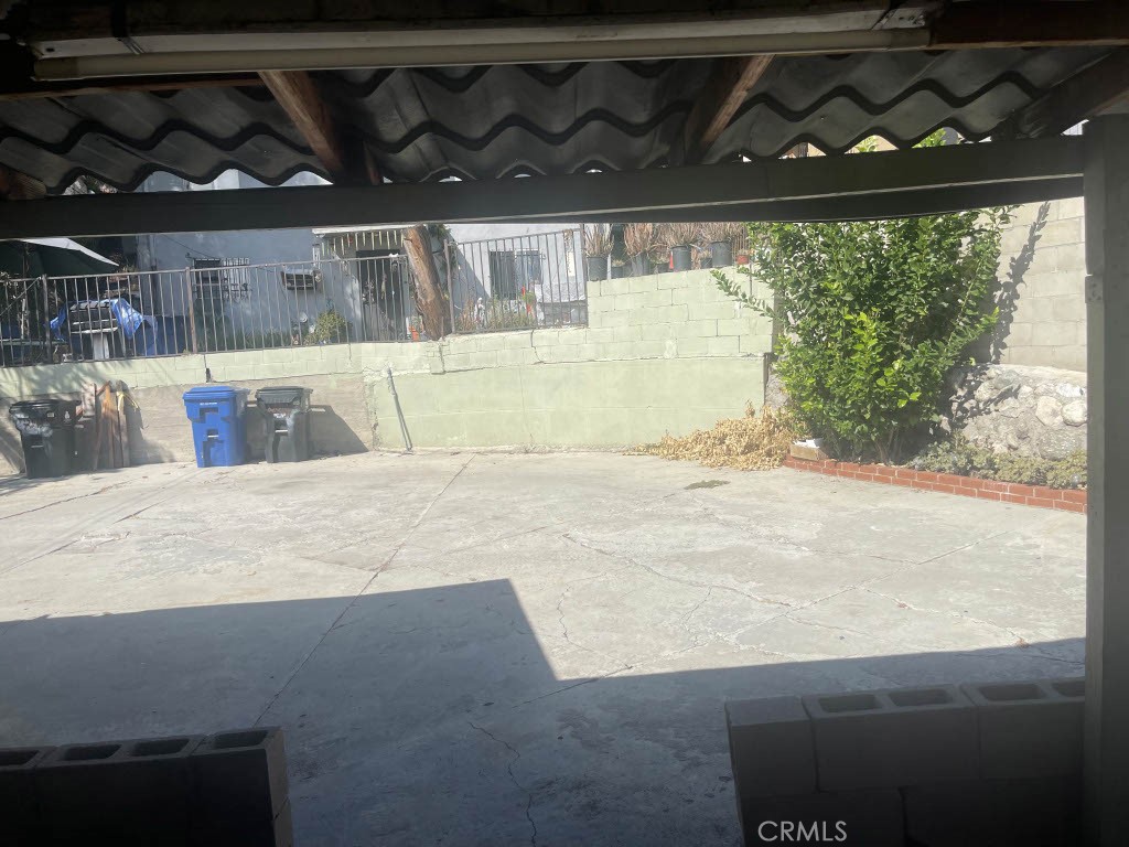 2215 Parkside Property Photo 14
