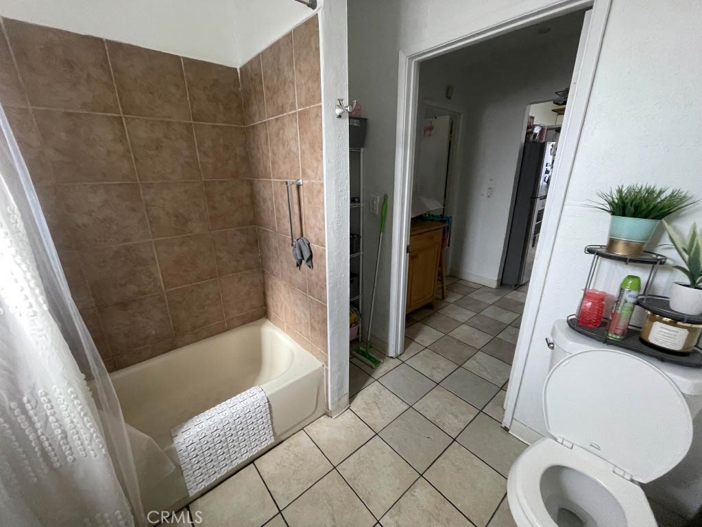 2215 Parkside Property Photo 18