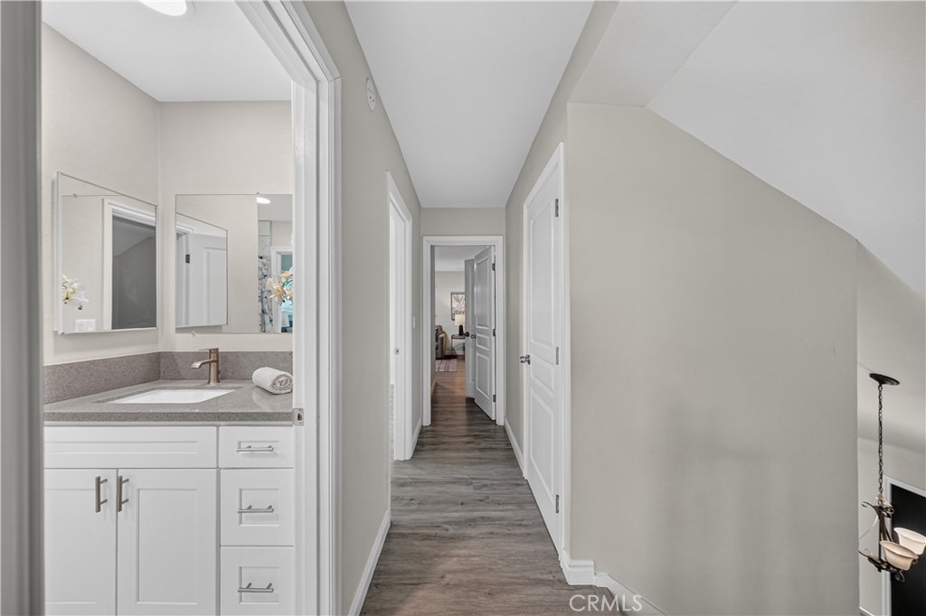 23547 Decorah Property Photo 27