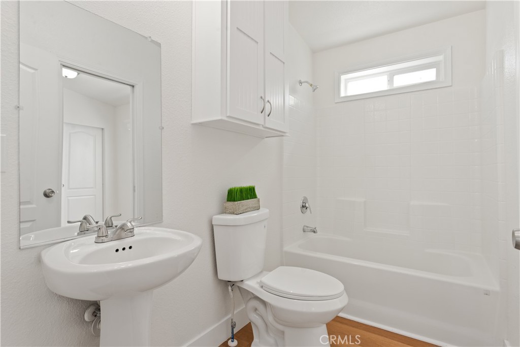 8250 Lankershim Boulevard Space 45 Property Photo 11