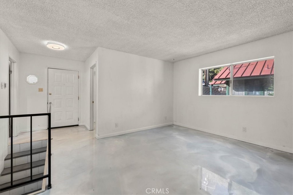 24868 Edelweiss Drive Property Photo 7