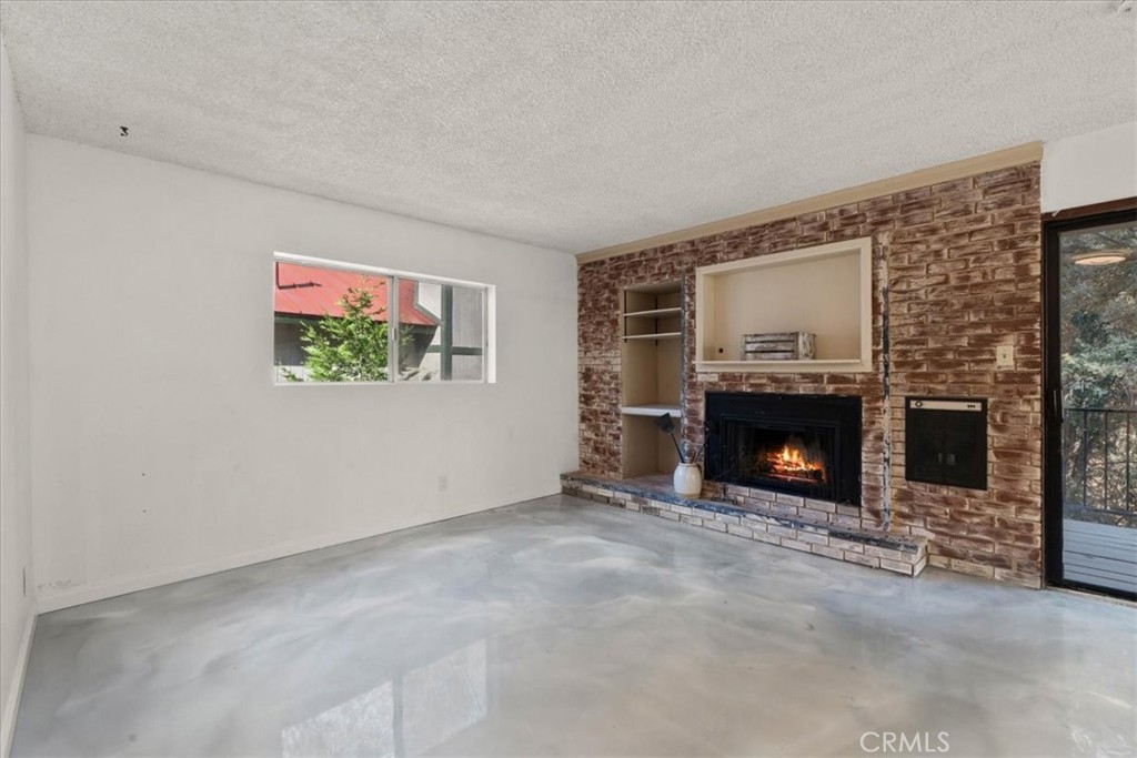 24868 Edelweiss Drive Property Photo 8