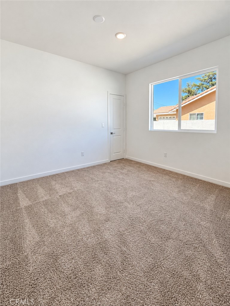 1290 Pennsylvania Property Photo 10