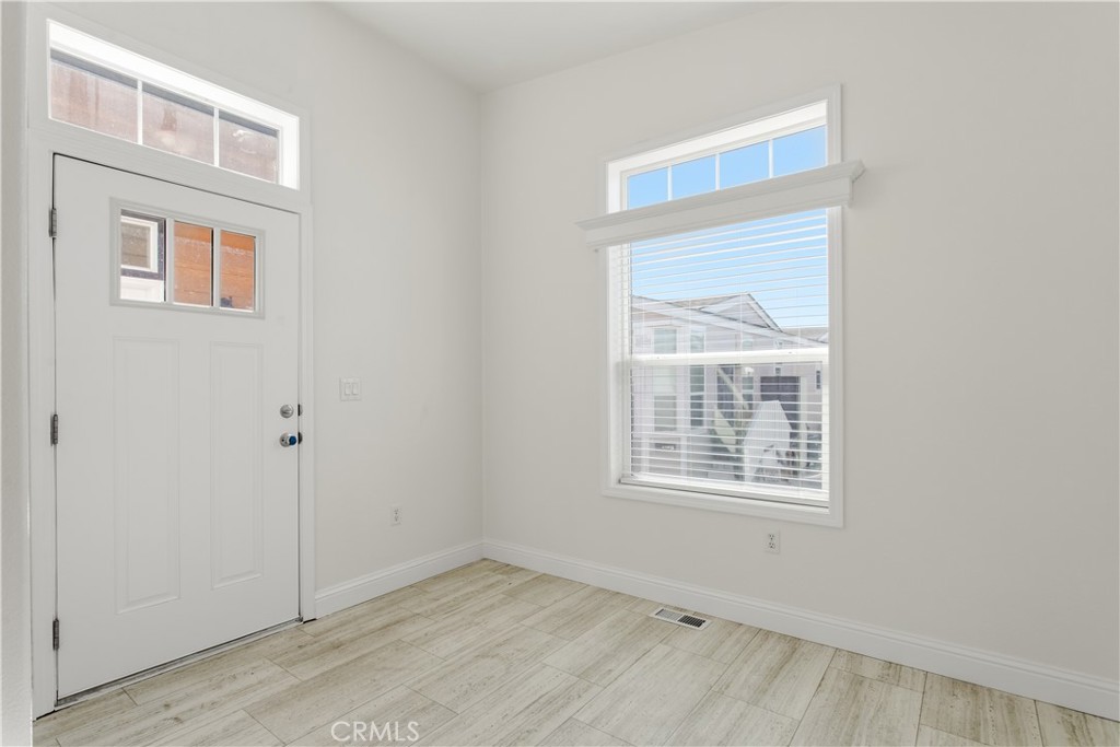 8250 Lankershim Boulevard 80 Property Photo 2