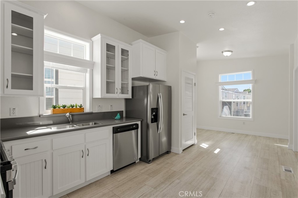 8250 Lankershim Boulevard 80 Property Photo 7