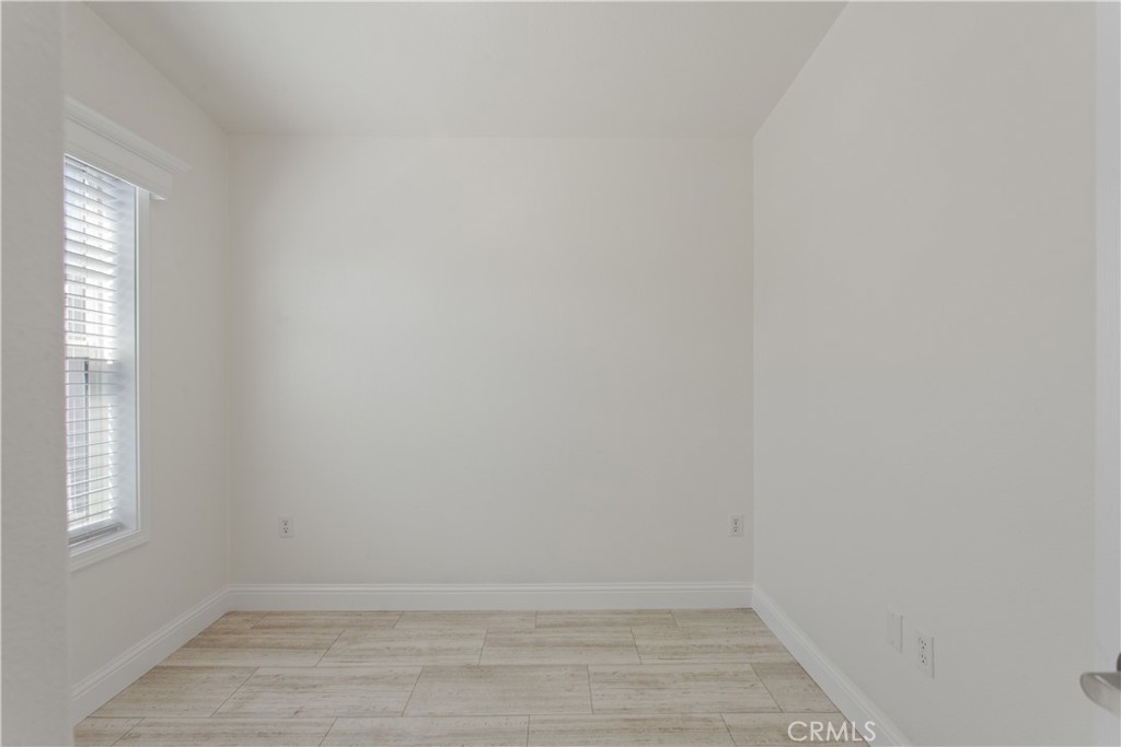 8250 Lankershim Boulevard 80 Property Photo 15
