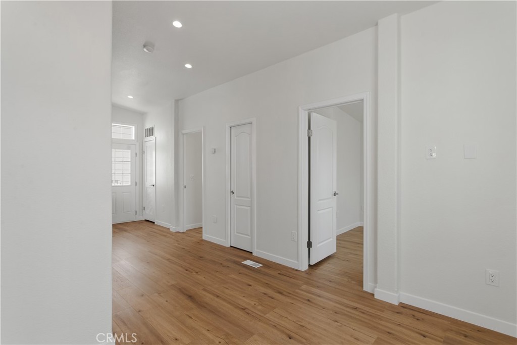 8250 Lankershim Boulevard Space 82 Property Photo 8