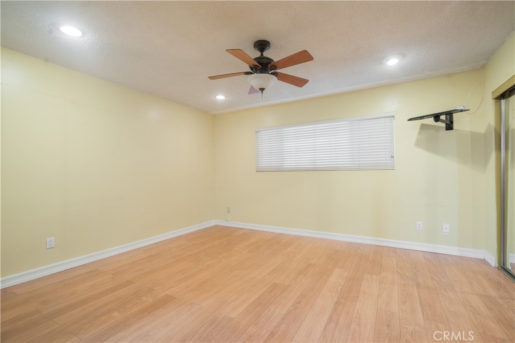 1421 E Harvest Moon Property Photo 27