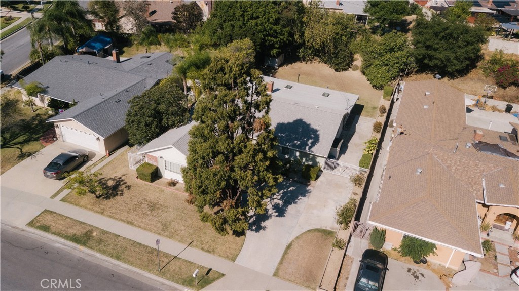 1421 E Harvest Moon Property Photo 33