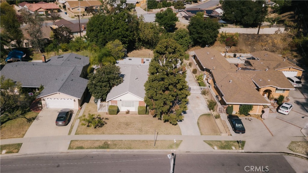 1421 E Harvest Moon Property Photo 34
