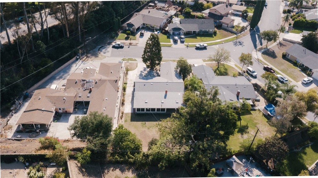 1421 E Harvest Moon Property Photo 36