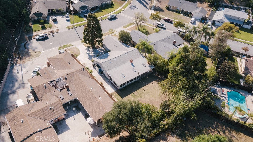 1421 E Harvest Moon Property Photo 38