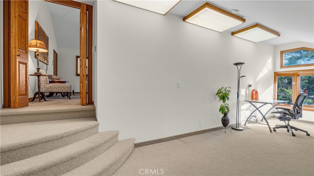 2162 Cumberland Property Photo 26