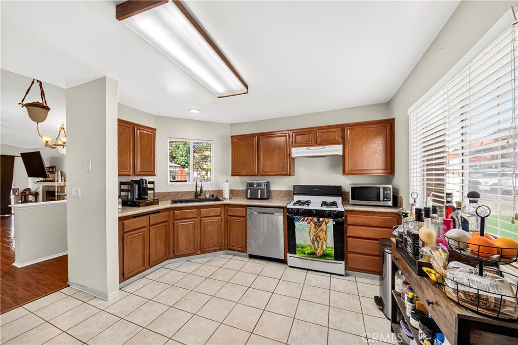 7140 Stoney Creek Property Photo 8