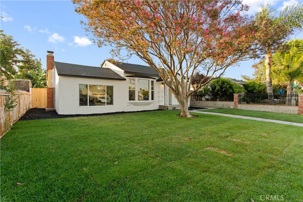 4445 Halifax Property Photo 3