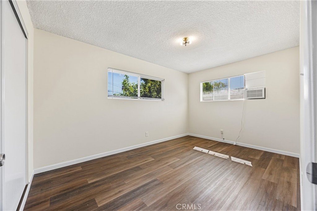 574 N 6th Street Property Photo 5