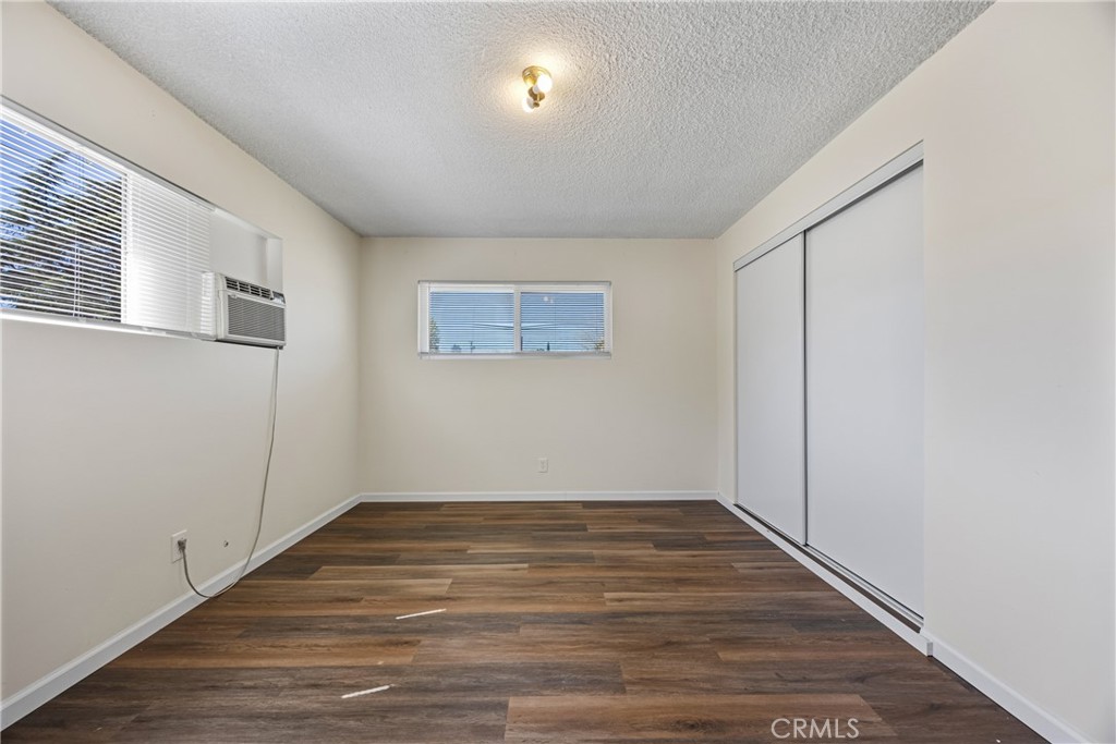 574 N 6th Street Property Photo 9