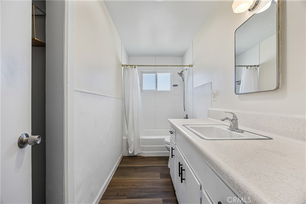 574 N 6th Street Property Photo 11