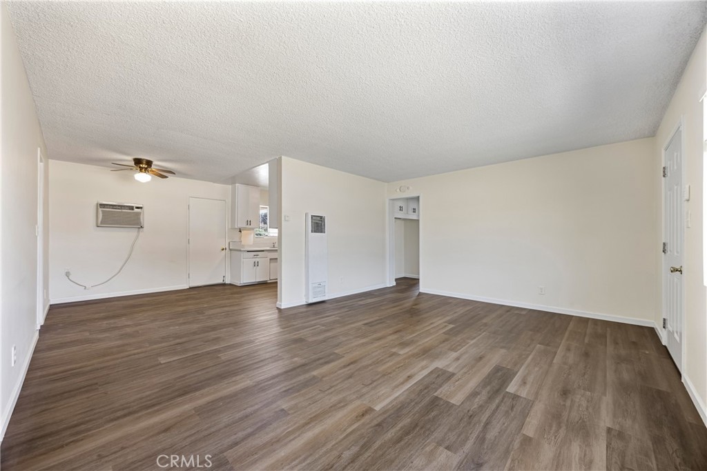 574 N 6th Street Property Photo 17