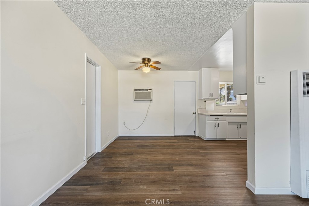 574 N 6th Street Property Photo 18