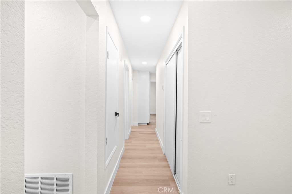 1266 Lorraine Property Photo 20