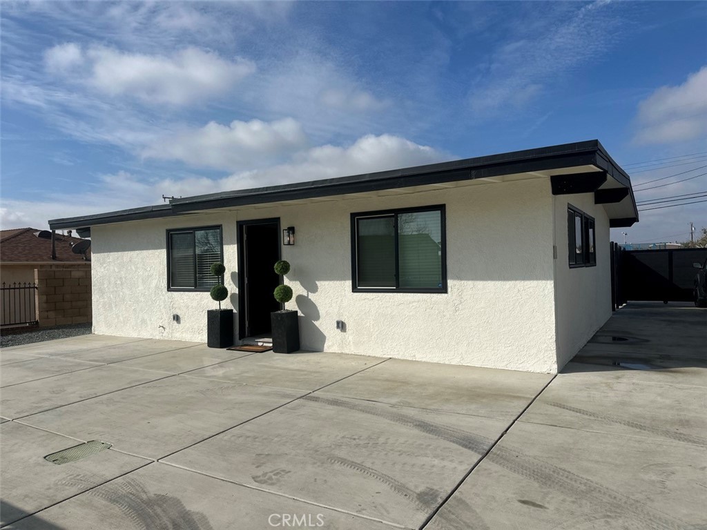 6742 Citrus Property Photo 2