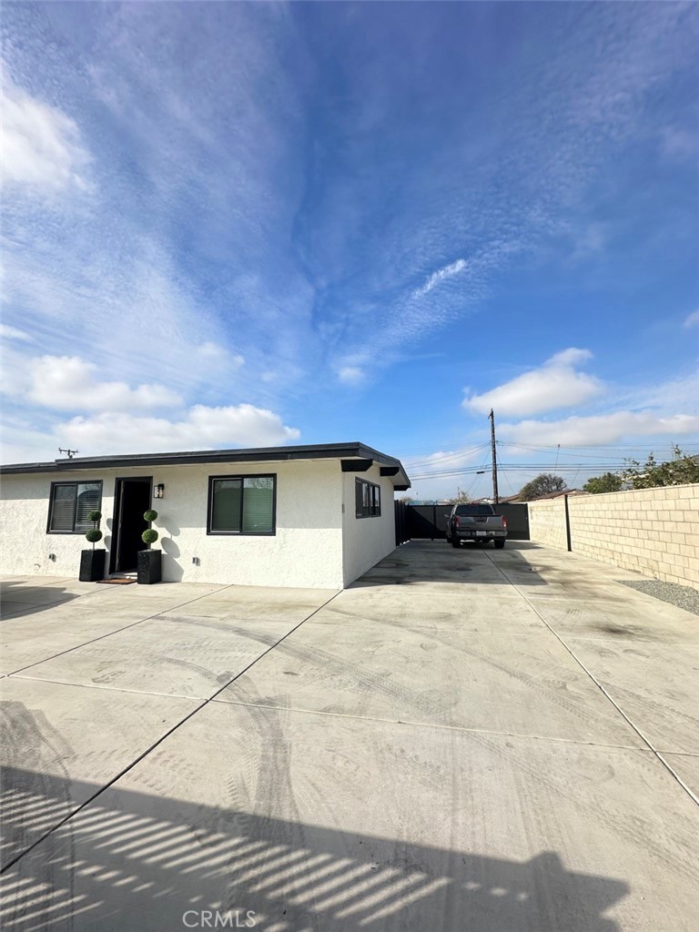 6742 Citrus Property Photo 4