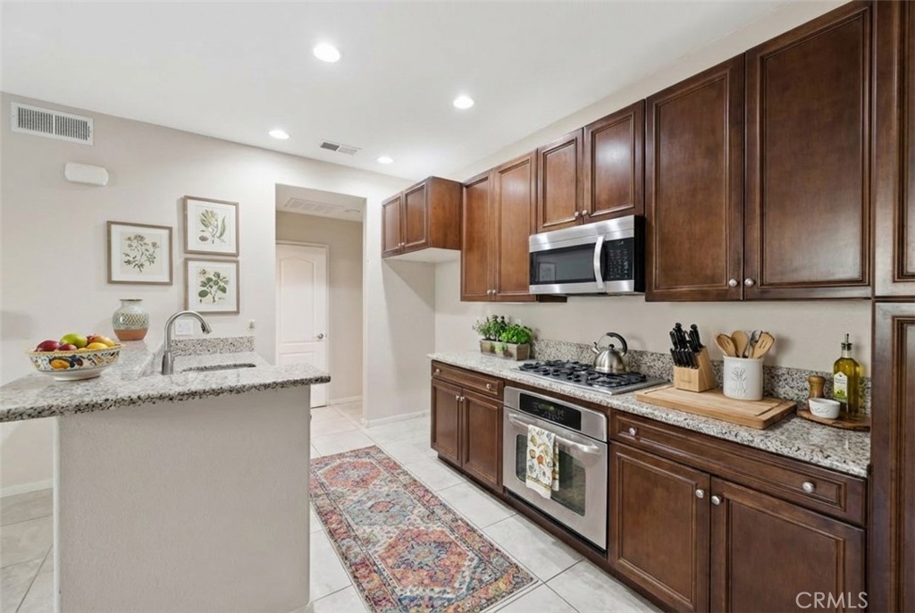 30505 Canyon Hills 2504 Property Photo 10