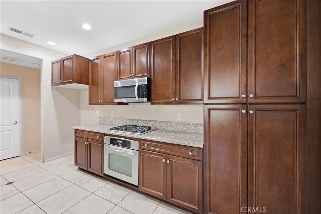 30505 Canyon Hills 2504 Property Photo 32