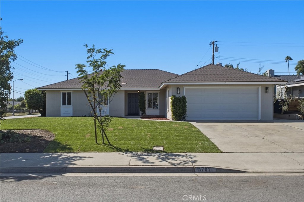 1701 Martello Property Photo 1