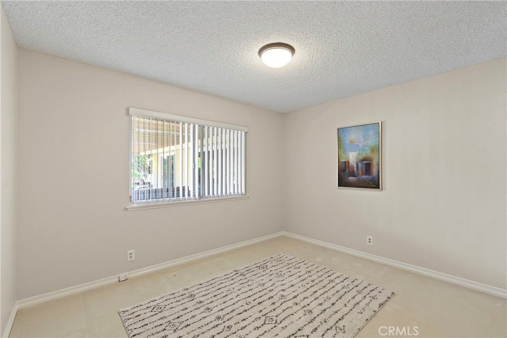 512 Ladera Property Photo 13