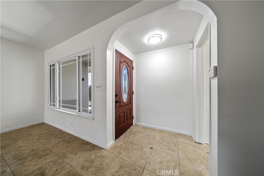 525 S Gretta Avenue Property Photo 7