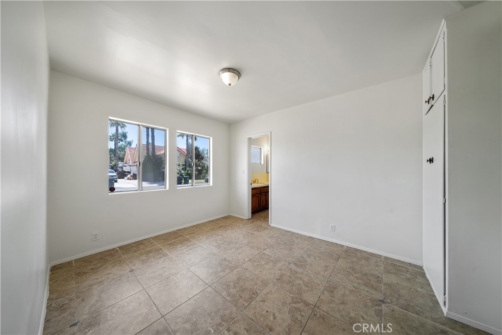 525 S Gretta Avenue Property Photo 24