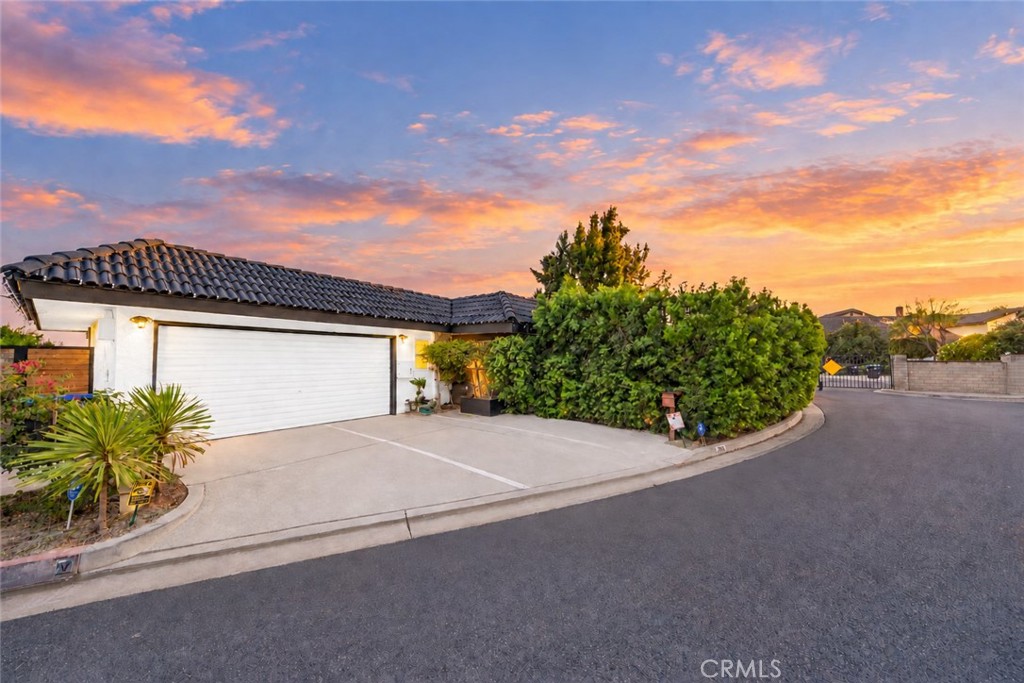 398 Montechico Property Photo 13