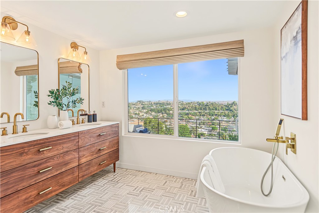 398 Montechico Property Photo 32
