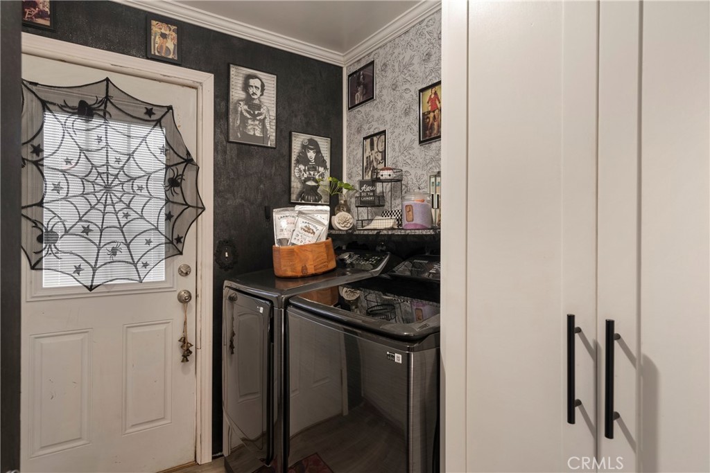 630 Carleton Property Photo 14